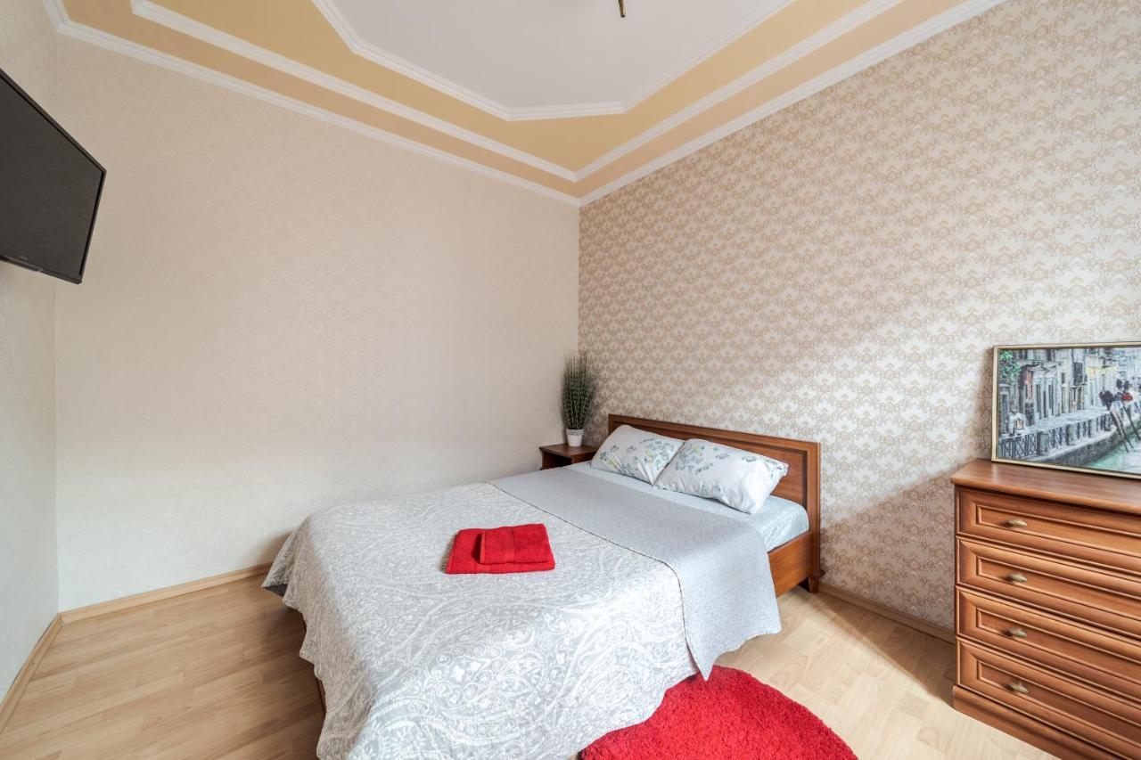 Style apartments in old Lviv Extérieur photo