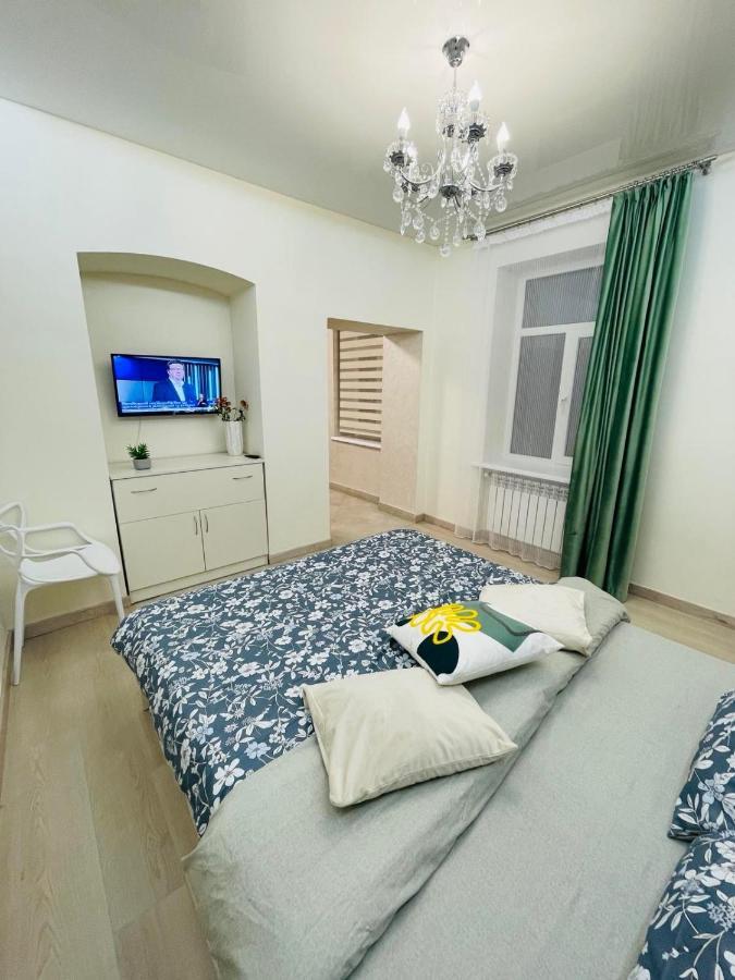 Style apartments in old Lviv Extérieur photo
