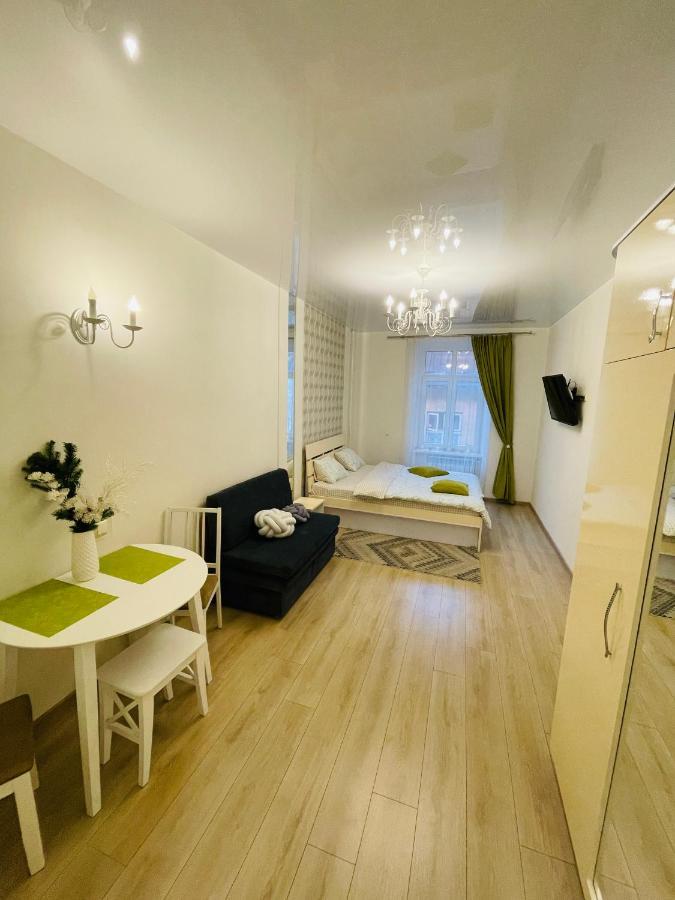 Style apartments in old Lviv Extérieur photo