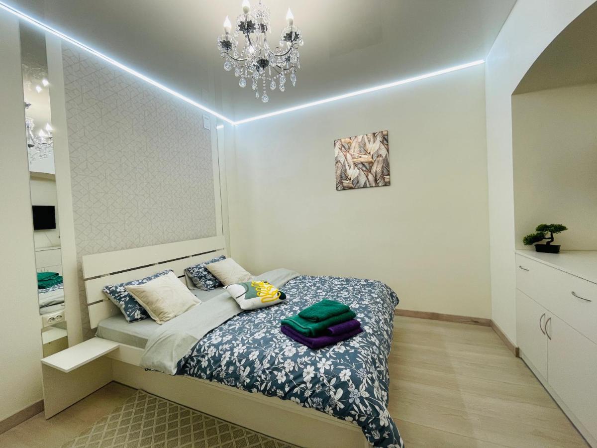 Style apartments in old Lviv Extérieur photo
