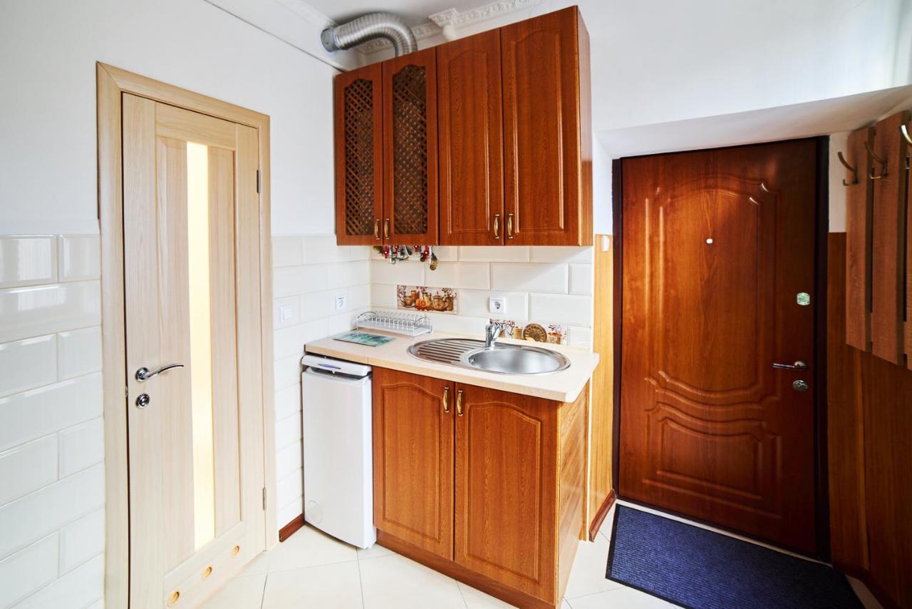 Style apartments in old Lviv Extérieur photo
