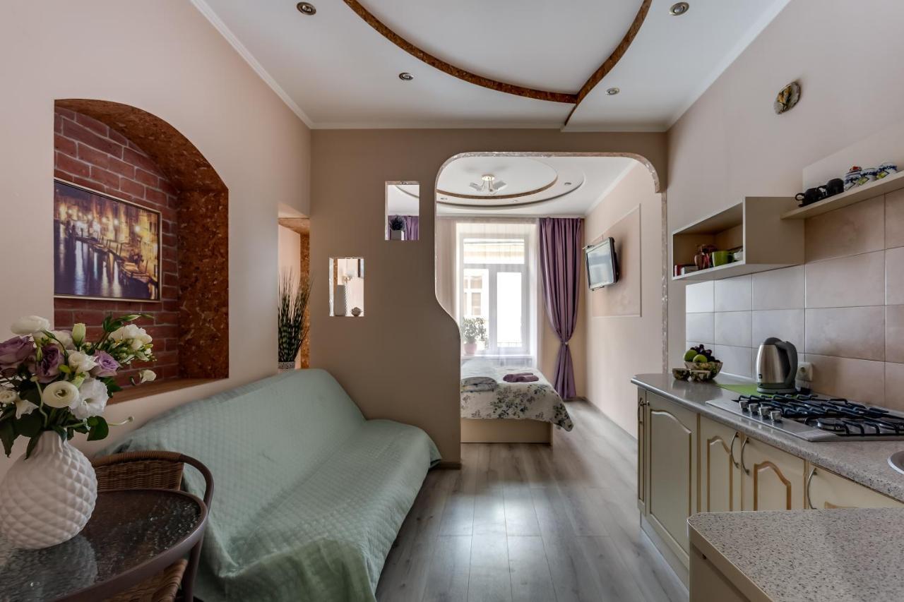 Style apartments in old Lviv Extérieur photo